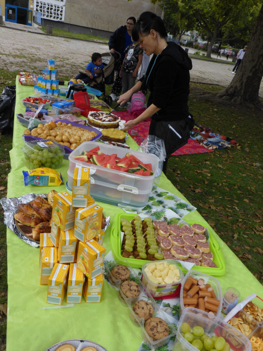 picknick.jpg picknick.jpg